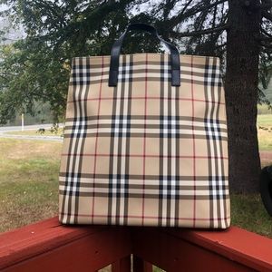 Burberry Bag Authentic bought in Burberry Store